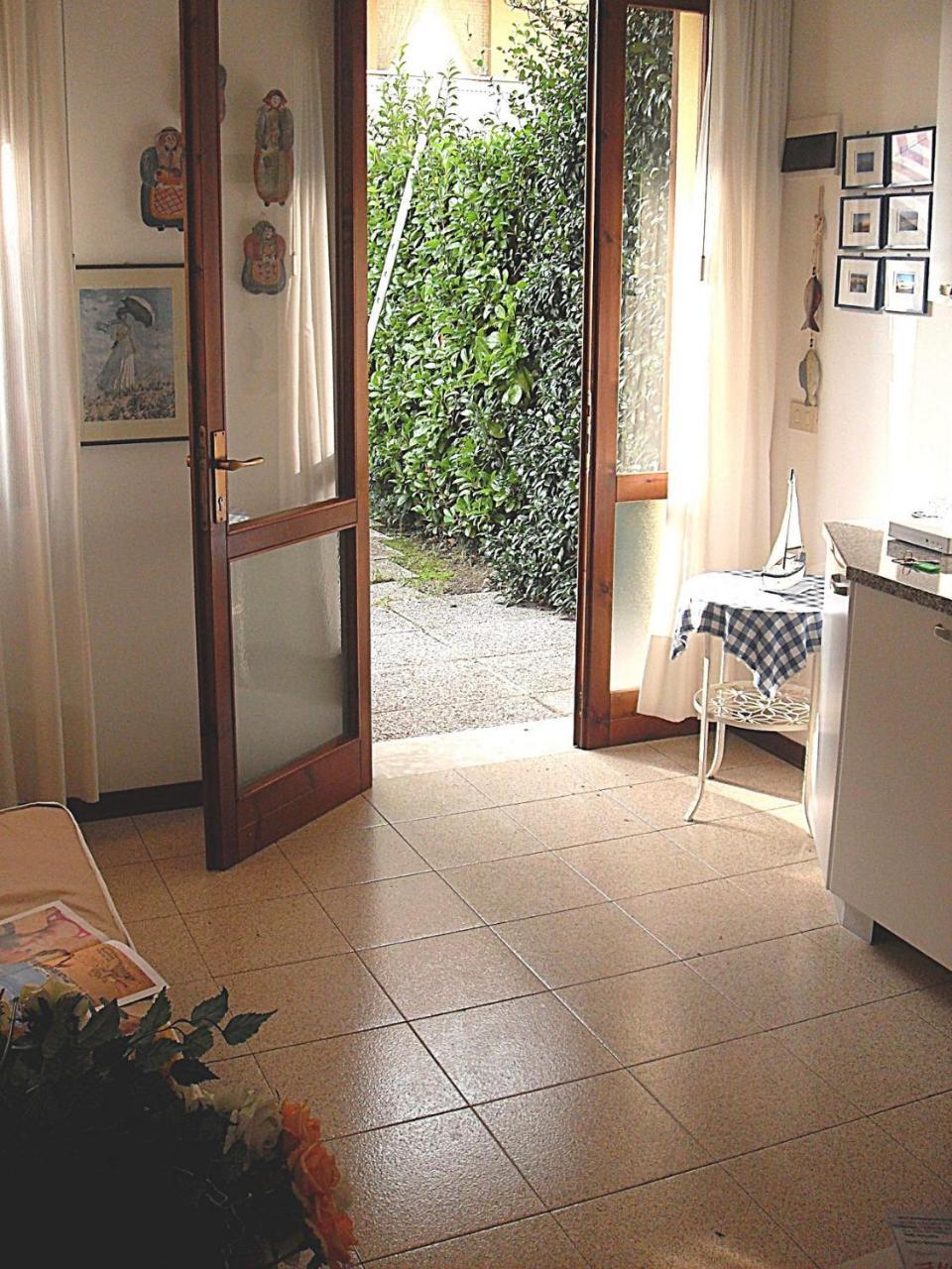 Marinella Apartment Бибионе Екстериор снимка