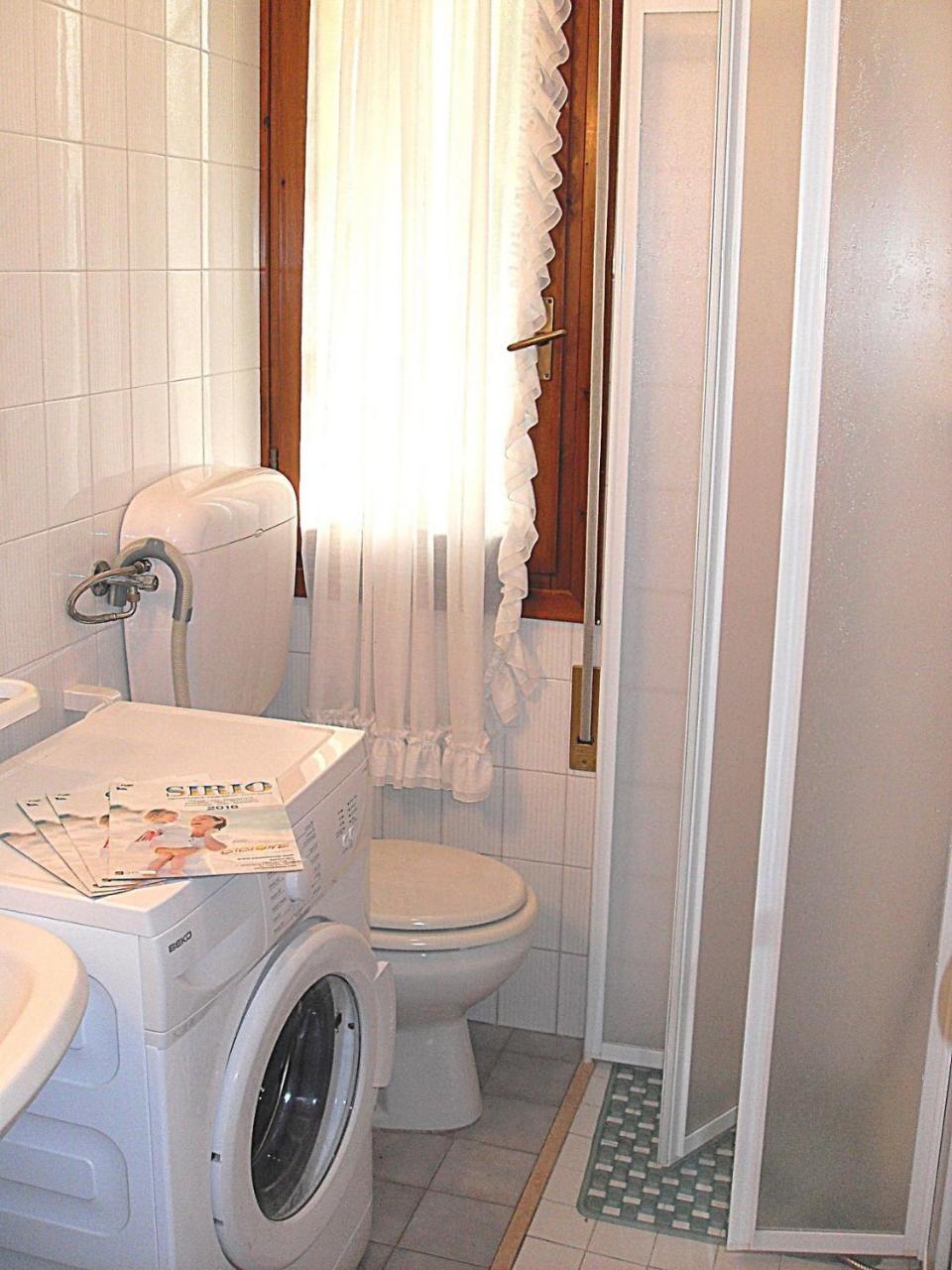 Marinella Apartment Бибионе Екстериор снимка
