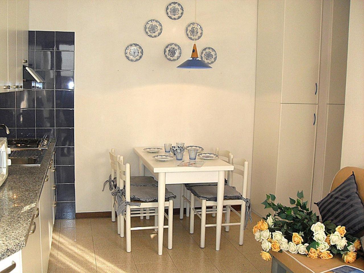 Marinella Apartment Бибионе Екстериор снимка